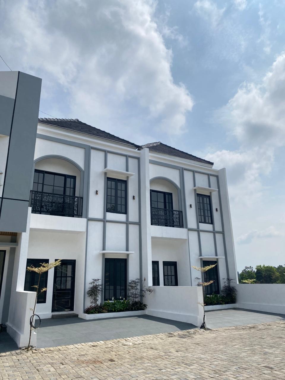 Rumah Minimalis Modern Cemorokandang Inside